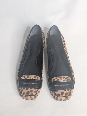 DNKY Womens Leopard spot Leather loafer size 7.5 mobwife Retro, Quiet Luxury